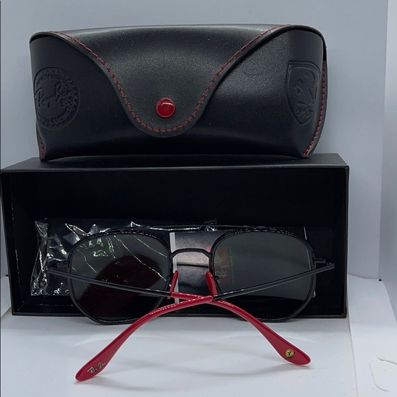 BNIB Never Worn Rayban Ferrari Scuderia Rb3548 - Picture 4 of 8